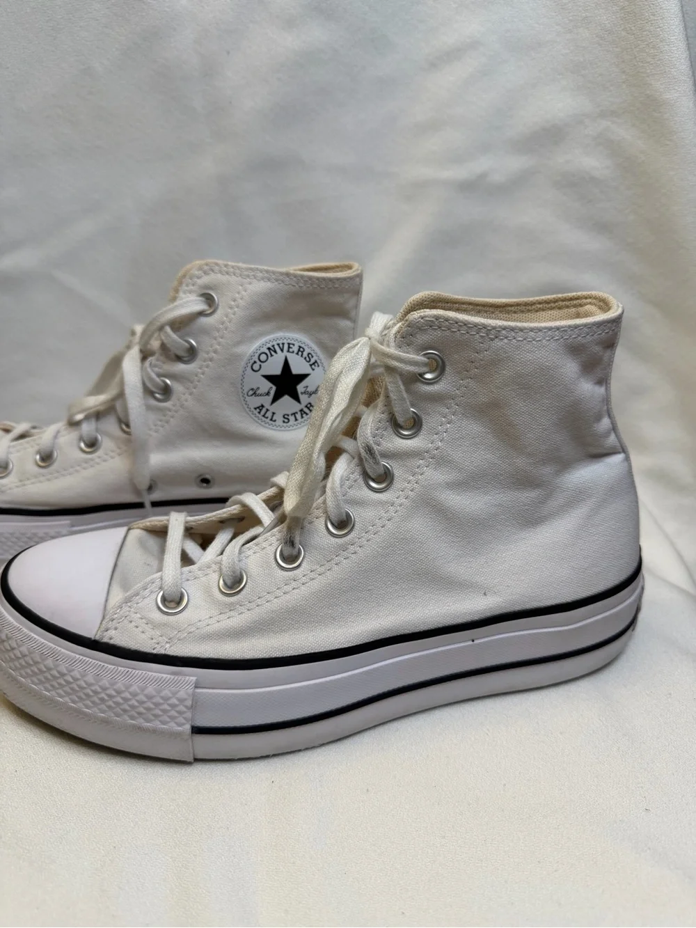Converse Chuck Taylor All Star Lift Platform High Top White Canvas Womens 7.5